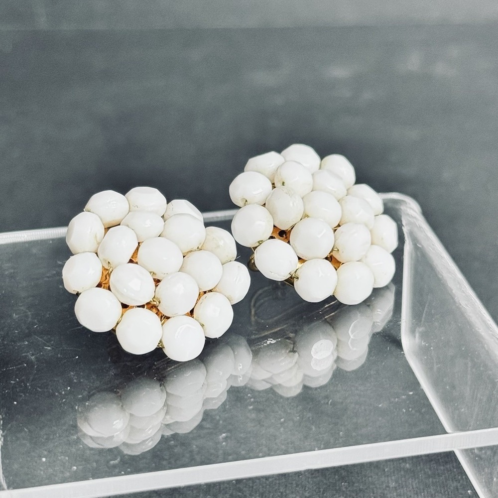 Vintage Vogue Clip On Backing Earrings White Stone Cluster Gold Tone EUC